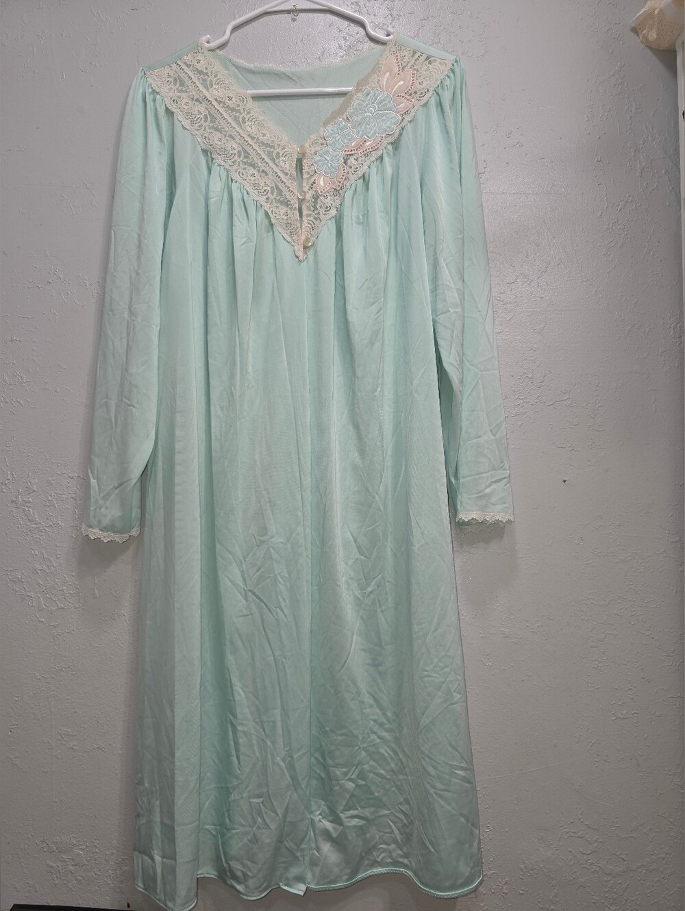 Vtg Shadowline Nightgown Sz M Mint Green Floral Embroidered Open Front Top